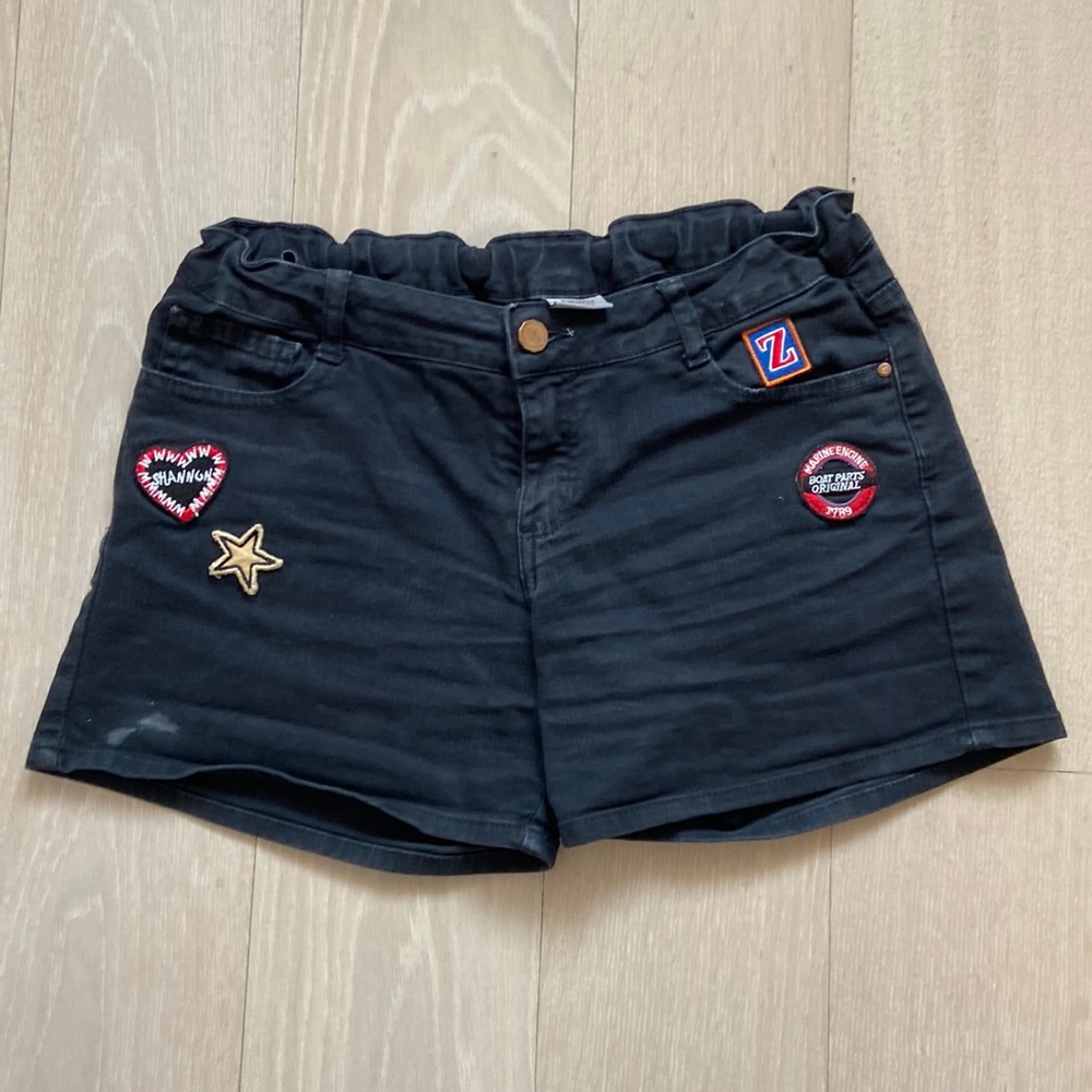Zara Girl black denim shorts, size 11-12 years old, adjustable waist line.